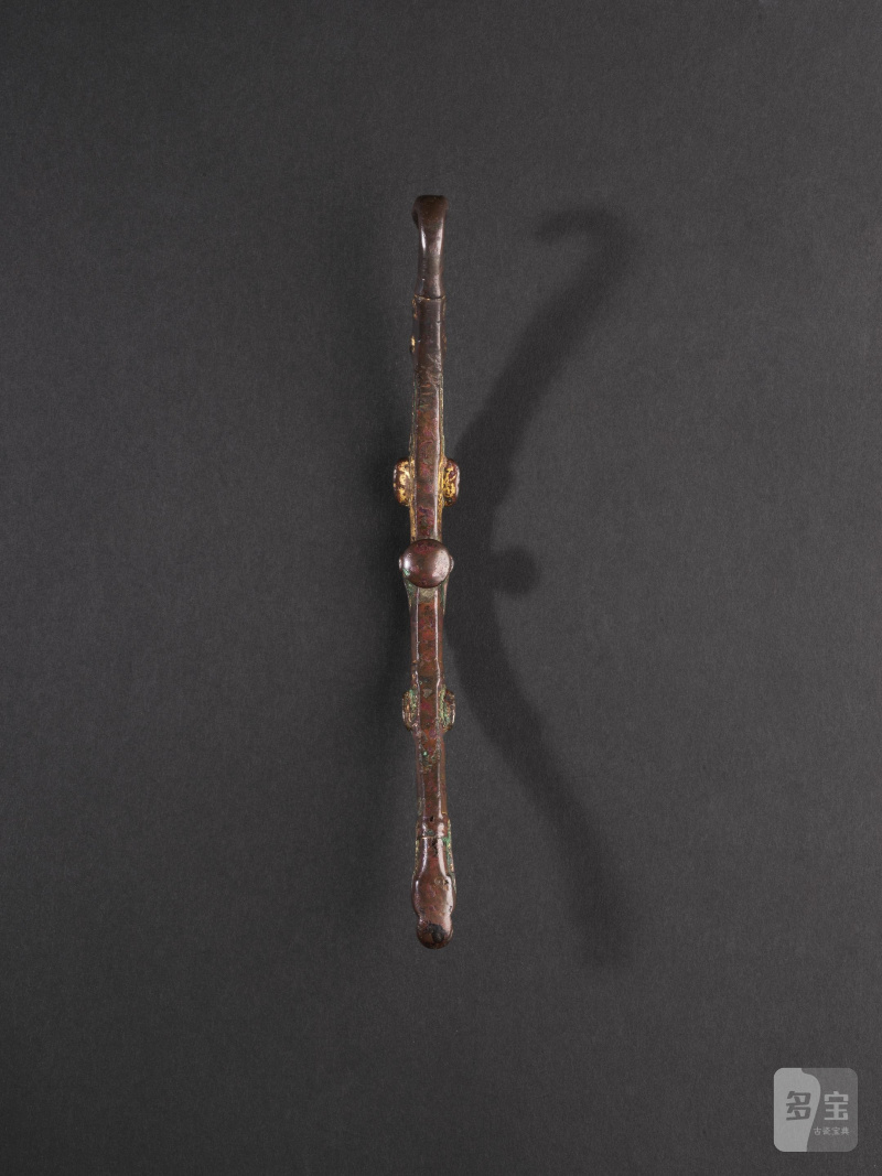 戰國 公元前四至三世紀 青銅錯金嵌松石帶鉤 | FIBULE EN BRONZE ET INCRUSTATIONS EN TURQUOISE - 图3